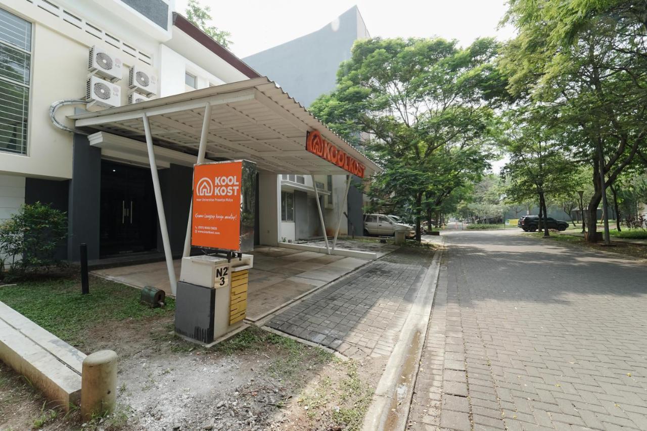Koolkost Near Universitas Prasetiya Mulya Pagedangan Exterior photo